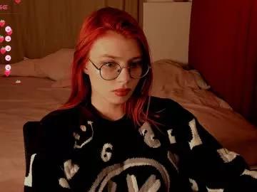 hoppypoppyy from Chaturbate