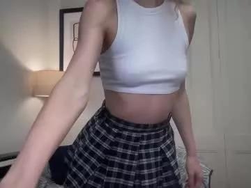 hottymilana from Chaturbate