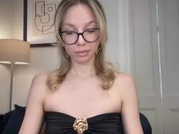 hottymilana from Chaturbate