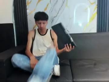 iaandalton from Chaturbate