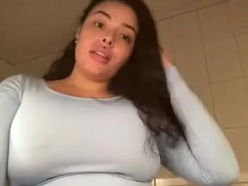 iamlindasan from Chaturbate is Freechat