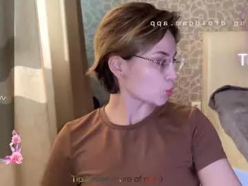 iceeheart from Chaturbate