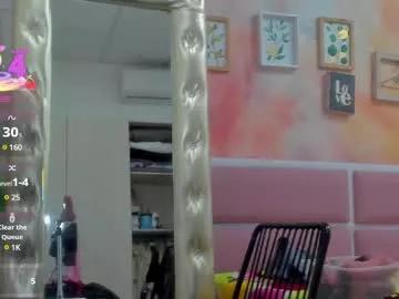 idiris_big from Chaturbate