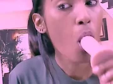 indianrebel4u2luv from Chaturbate