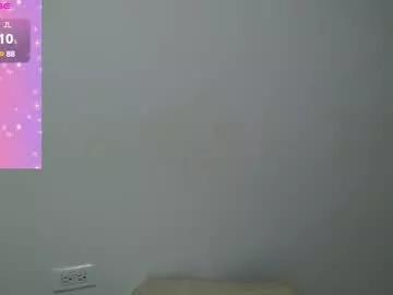iris_caprice from Chaturbate