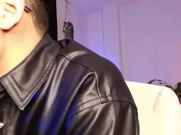isaac_saenz from Chaturbate