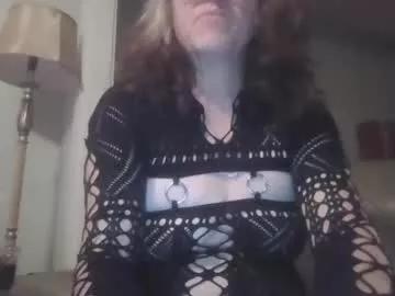 iseestarz420 from Chaturbate