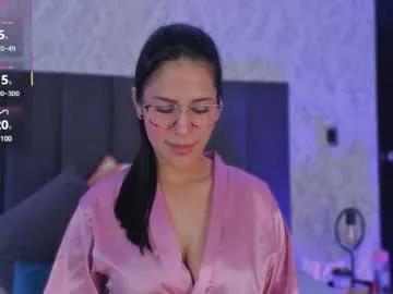 isis_evanss from Chaturbate