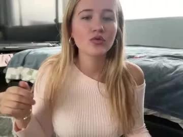 itsssosierra from Chaturbate