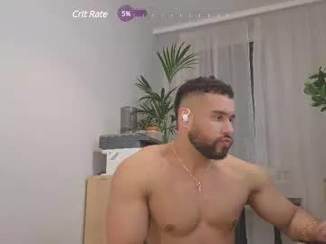 izaak_lover from Chaturbate