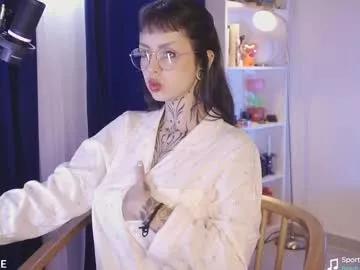 janne_maybe from Chaturbate