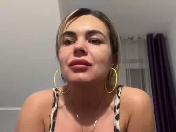 jenny_play1 from Chaturbate