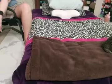 jjjust4fun1985 from Chaturbate