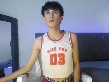 jullian_ricci from Chaturbate