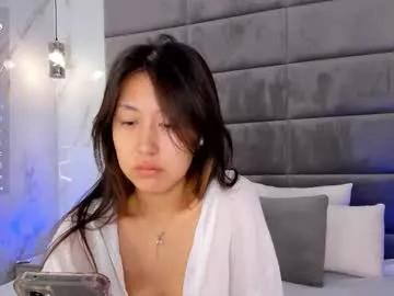 kellyy_bern from Chaturbate