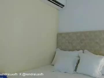 kendraluxx from Chaturbate is Freechat