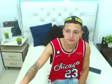 kikehott01 from Chaturbate