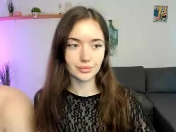 kiki_mcflurry from Chaturbate