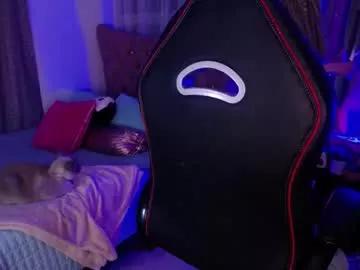 kinkydoll_ from Chaturbate