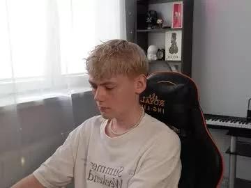 kirill_20_cm from Chaturbate