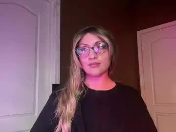 kissahsins from Chaturbate