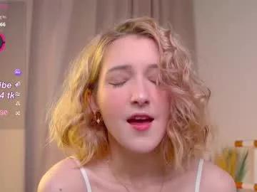 kisskiss_muah from Chaturbate