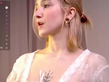 kisskiss_muah from Chaturbate