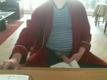 kisslog1 from Chaturbate