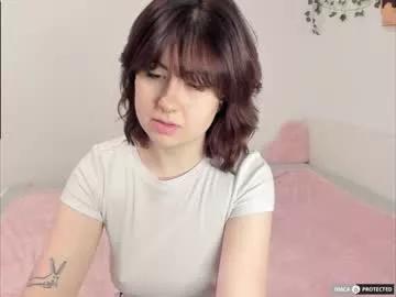 kitten_paws from Chaturbate