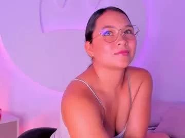kittenlittleeyes from Chaturbate