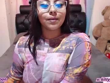 kitty_eyes from Chaturbate