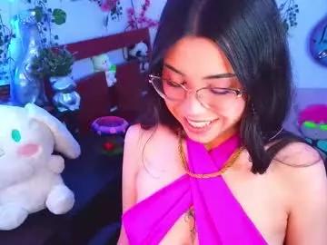 kittyuwu_ from Chaturbate