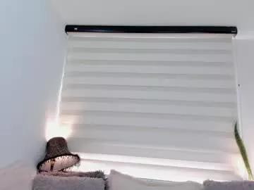 kittyvelvet_ from Chaturbate