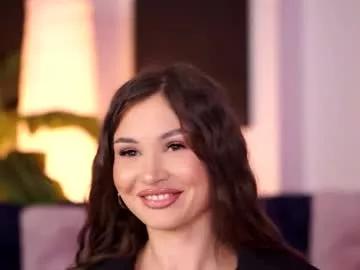 kyssaraplay from Chaturbate