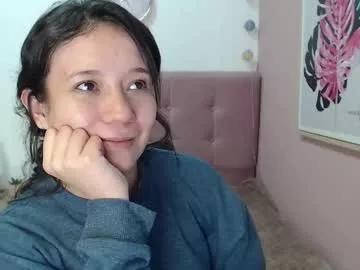 lanna_mills from Chaturbate