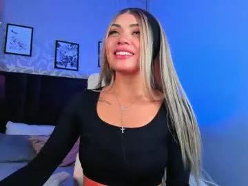 lara_bombshell from Chaturbate