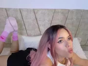 lara_gil_ from Chaturbate