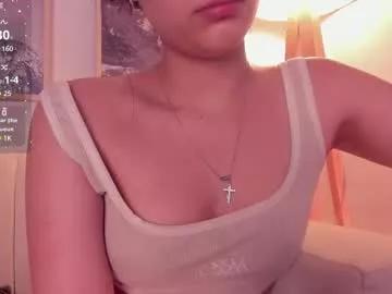 lara_madisson from Chaturbate