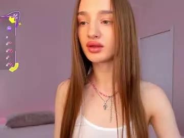 laralourance from Chaturbate
