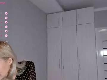 laravongrey from Chaturbate