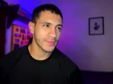 larry_jones from Chaturbate