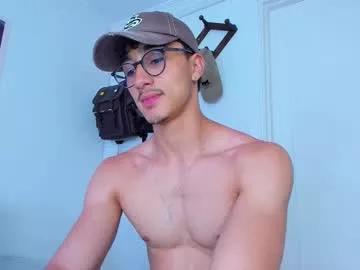 latinguyxl from Chaturbate is Freechat