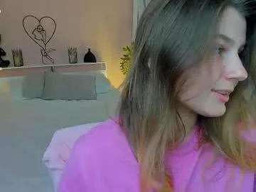 leila_chic from Chaturbate