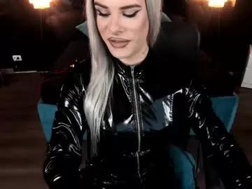 lexxymiss from Chaturbate