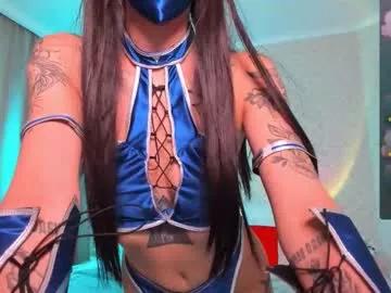 leylanoir from Chaturbate