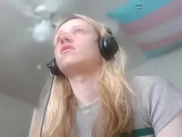 lil_gem from Chaturbate