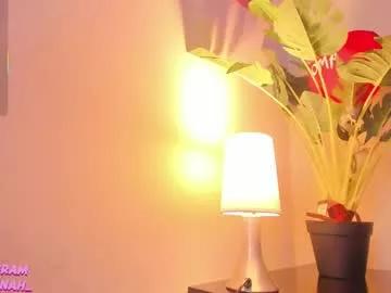 lil_hanna18 from Chaturbate