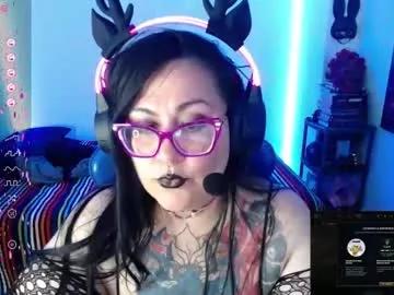 lila_raven1 from Chaturbate