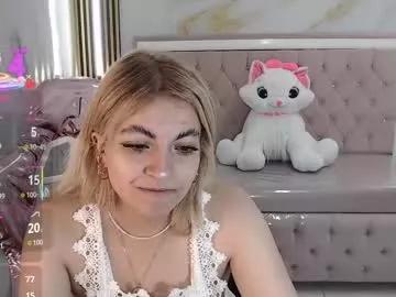lili_conor_s from Chaturbate