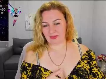lili_crossi from Chaturbate